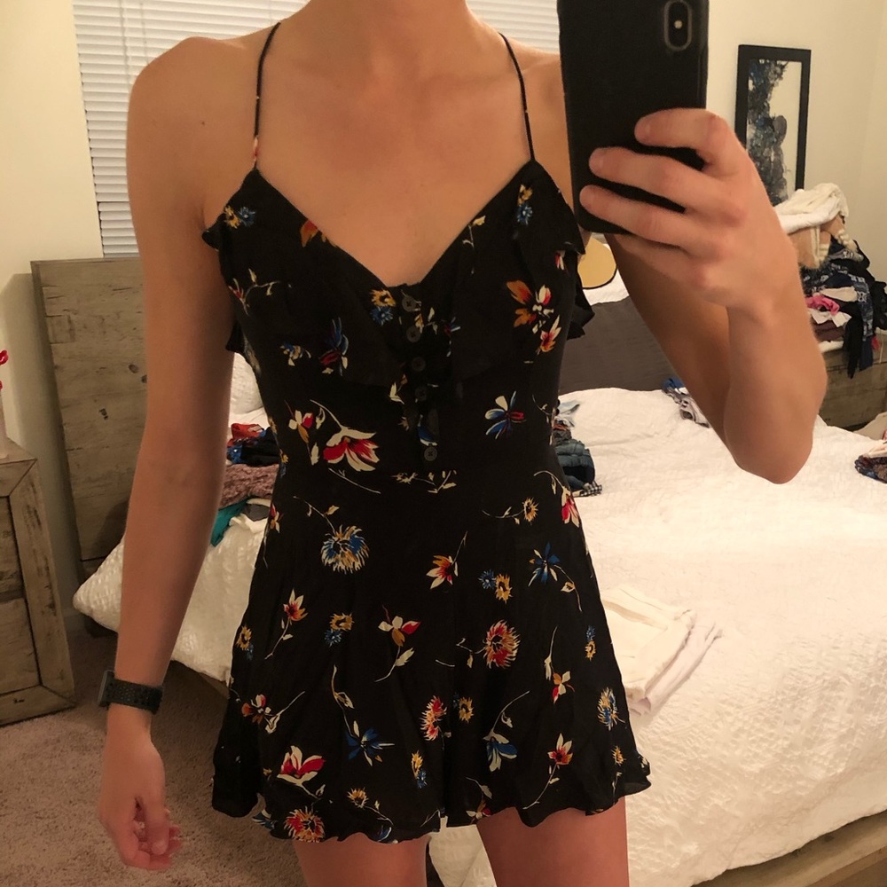 Urban outfitter kimchi blue backless floral romper